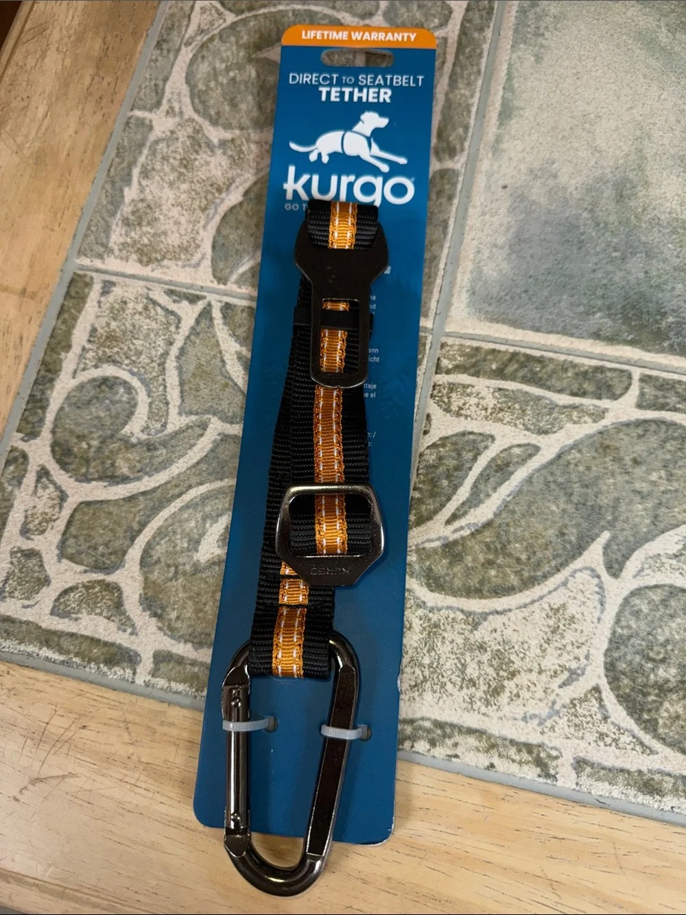 Kurgo Black Seatbelt Tether with Orange Stripe